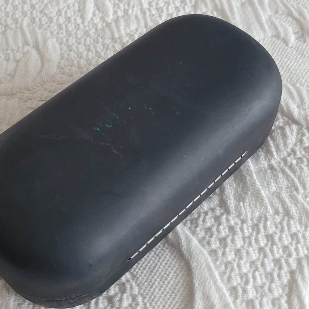 L.L. Bean Sunglasses with Case - Picture 3 of 9